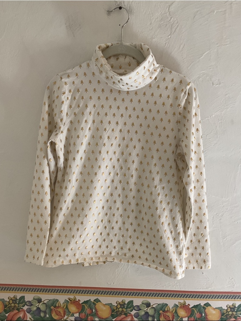 Talbots Petite the Talbots Tee Classic Gold Foil Tree Turtleneck Size MP Cream